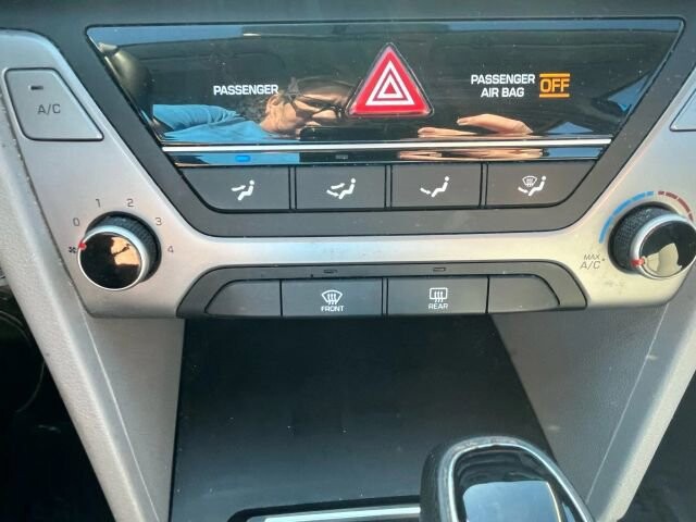 2018 Hyundai Elantra in Greenville, SC 29607 - 18105388 34