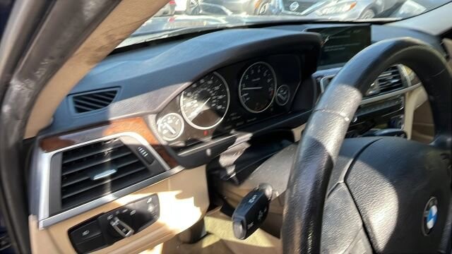 2016 BMW 320i xDrive in Greenville, SC 29607 - 18105389 16