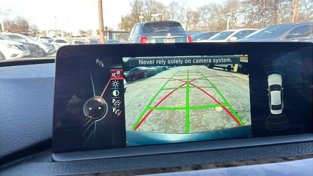 2016 BMW 320i xDrive in Greenville, SC 29607 - 18105389 19