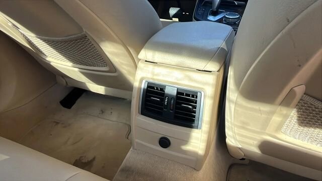 2016 BMW 320i xDrive in Greenville, SC 29607 - 18105389 56