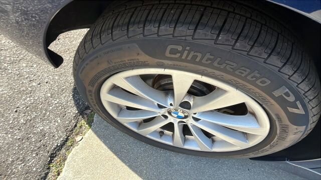 2016 BMW 320i xDrive in Greenville, SC 29607 - 18105389 10