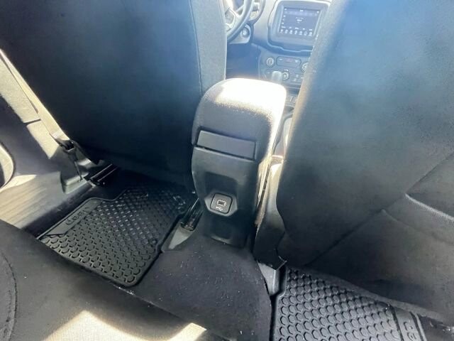 2018 Jeep Renegade in Greenville, SC 29607 - 18105390 20