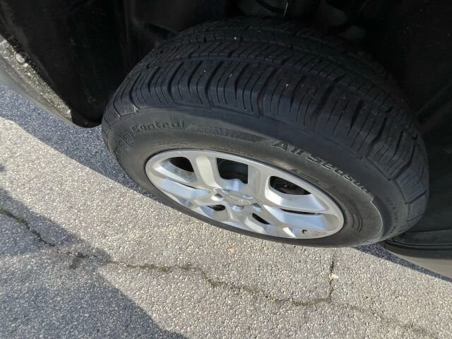 2018 Jeep Renegade in Greenville, SC 29607 - 18105390 10