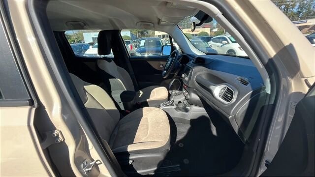 2016 Jeep Renegade in Greenville, SC 29607 - 18105391 15