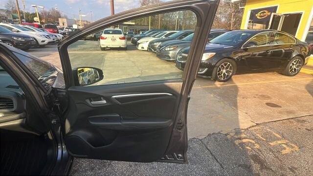 2018 Honda Fit in Greenville, SC 29607 - 18105393 9