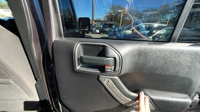 2016 Jeep Wrangler in Greenville, SC 29607 - 18105395 18