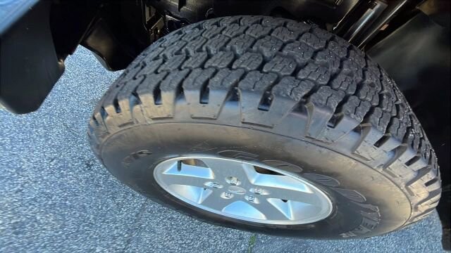 2016 Jeep Wrangler in Greenville, SC 29607 - 18105395 12