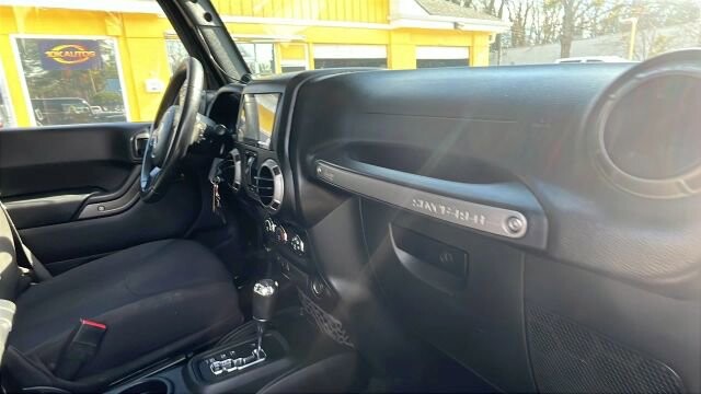 2014 Jeep Wrangler in Greenville, SC 29607 - 18105398 16