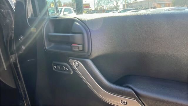 2014 Jeep Wrangler in Greenville, SC 29607 - 18105398 14