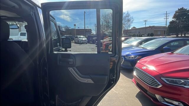 2014 Jeep Wrangler in Greenville, SC 29607 - 18105398 17