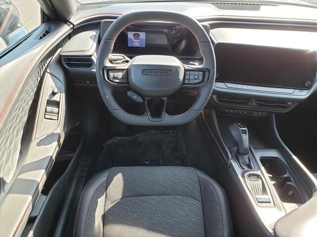 2026 Dodge Charger in Bedford, OH 44146 - 18105401 9