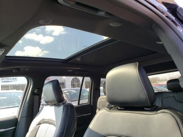 2026 Jeep Grand Cherokee in Bedford, OH 44146 - 18105403 7