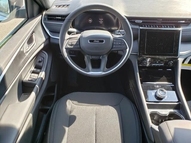 2026 Jeep Grand Cherokee in Bedford, OH 44146 - 18105404 9