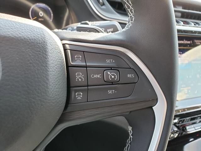 2026 Jeep Grand Cherokee in Bedford, OH 44146 - 18105404 10