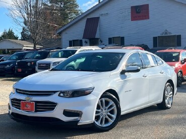 2018 Chevrolet Malibu in Flowery Branch, GA 30542