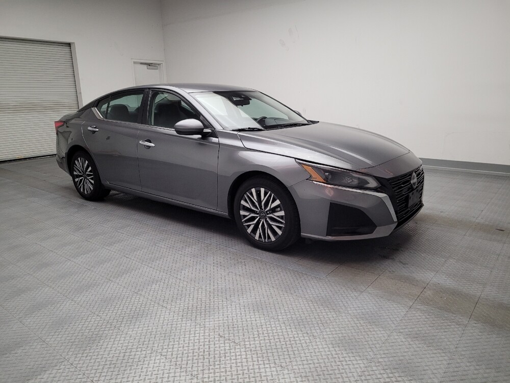 2023 Nissan Altima in Montclair, CA 91763 - 18105422 11