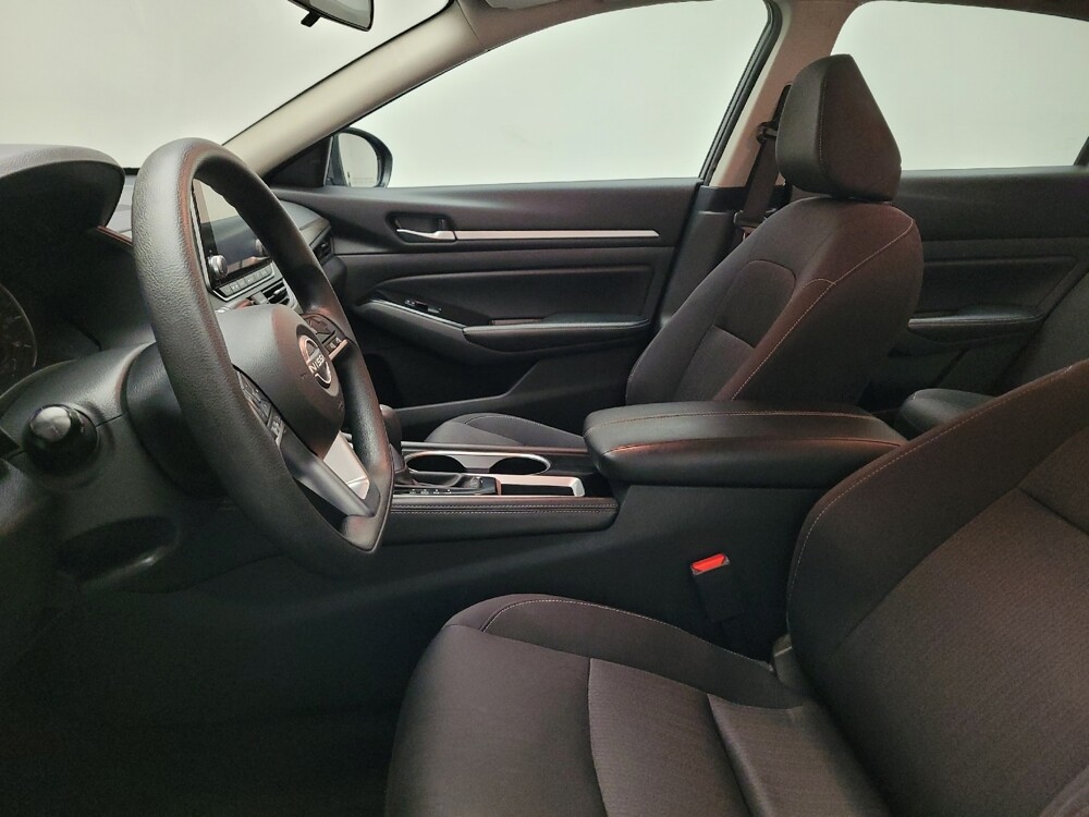 2023 Nissan Altima in Montclair, CA 91763 - 18105422 17