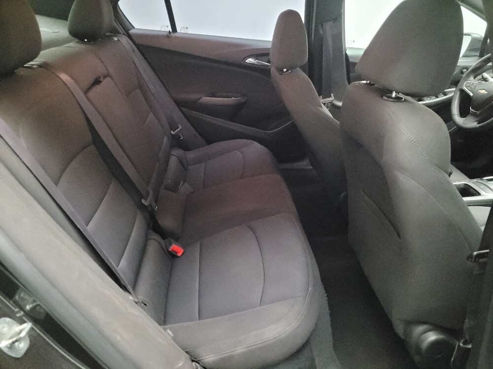 2016 Chevrolet Cruze in Bakersfield, CA 93309 - 18105423 19