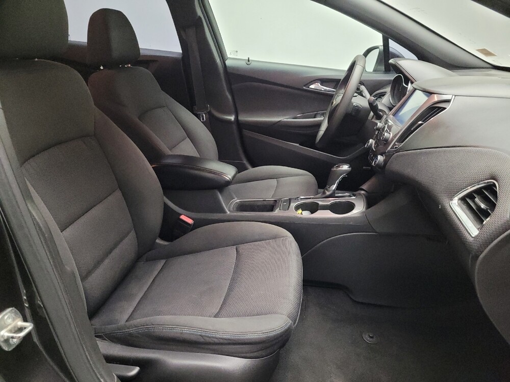 2016 Chevrolet Cruze in Bakersfield, CA 93309 - 18105423 21