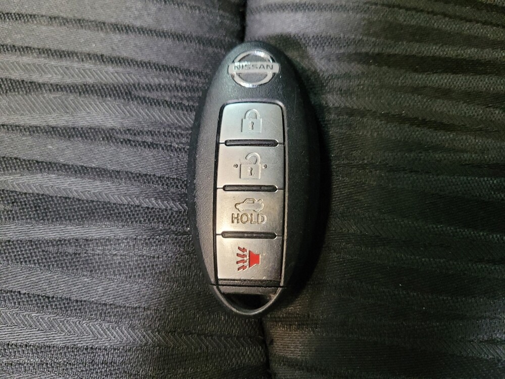 2019 Nissan Sentra in Montclair, CA 91763 - 18105429 32