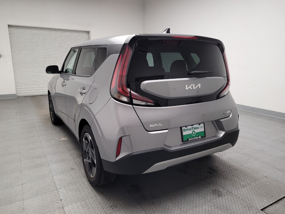 2023 Kia Soul in Riverside, CA 92504 - 18105442 6