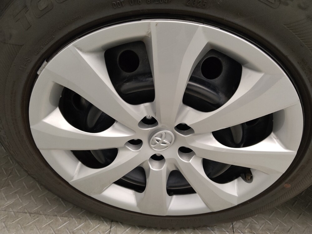 2024 Toyota Corolla in Union City, GA 30291 - 18105447 31