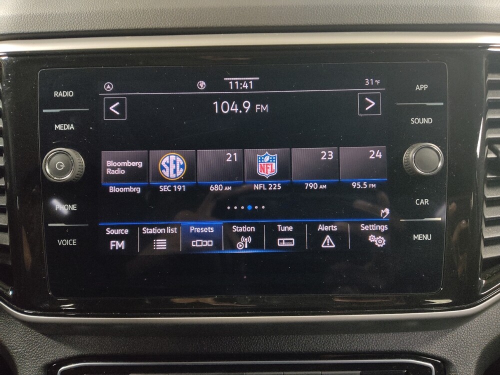 2023 Volkswagen Atlas in Stone Mountain, GA 30083 - 18105451 25