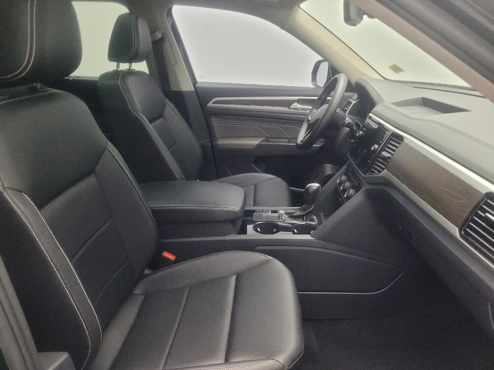 2023 Volkswagen Atlas in Stone Mountain, GA 30083 - 18105451 21