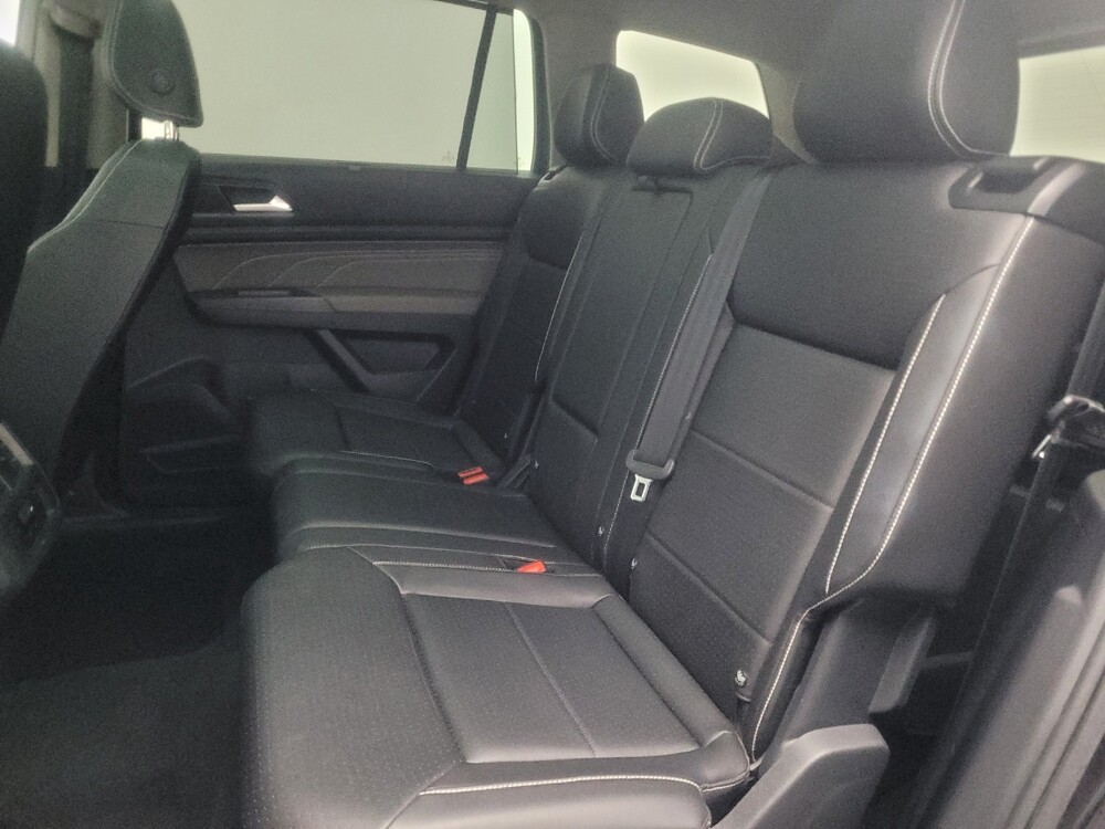 2023 Volkswagen Atlas in Stone Mountain, GA 30083 - 18105451 18