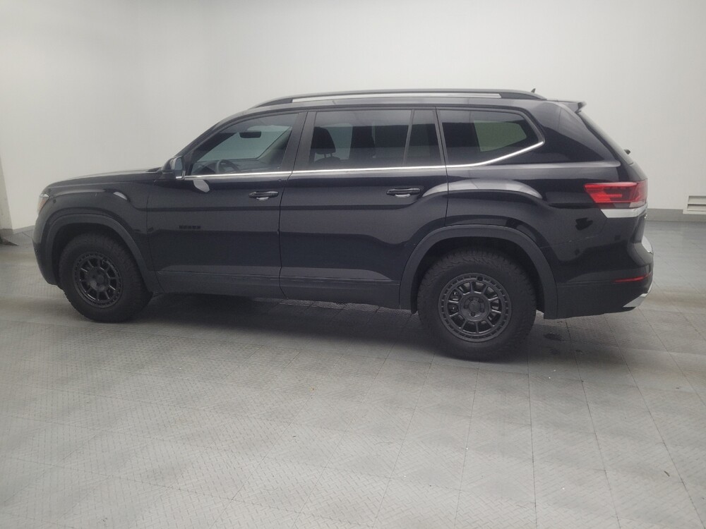 2023 Volkswagen Atlas in Stone Mountain, GA 30083 - 18105451 3