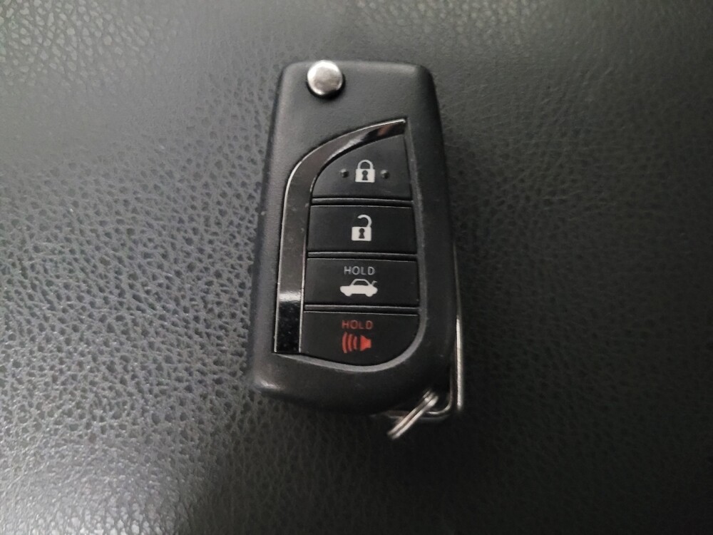 2021 Toyota Camry in Chattanooga, TN 37421 - 18105453 32