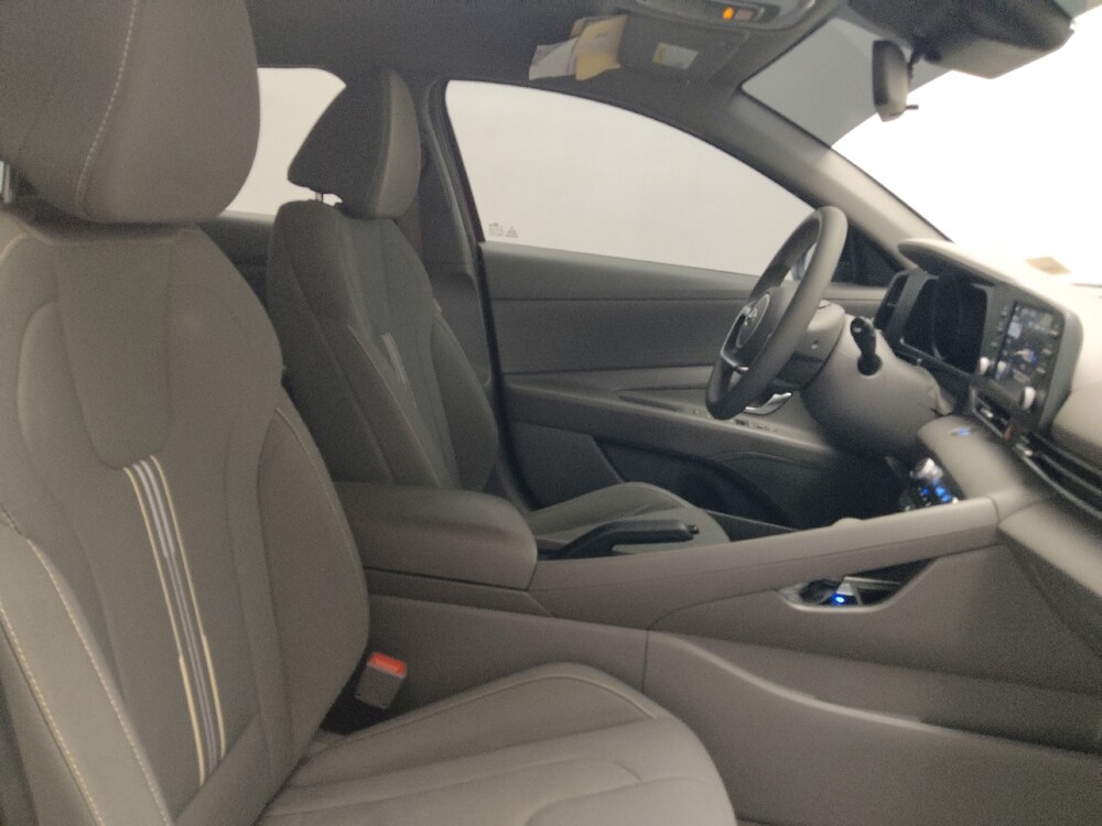 2023 Hyundai Elantra in Chattanooga, TN 37421 - 18105464 21
