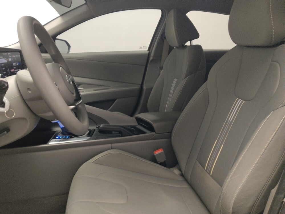 2023 Hyundai Elantra in Chattanooga, TN 37421 - 18105464 17