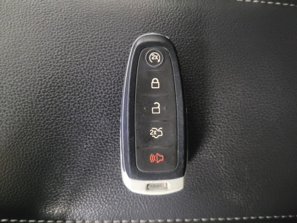 2017 Ford Escape in Stone Mountain, GA 30083 - 18105467 32