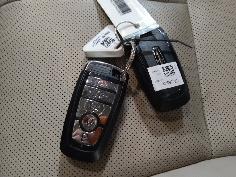 2022 Lincoln Corsair in Plano, TX 75074 - 18105470 32