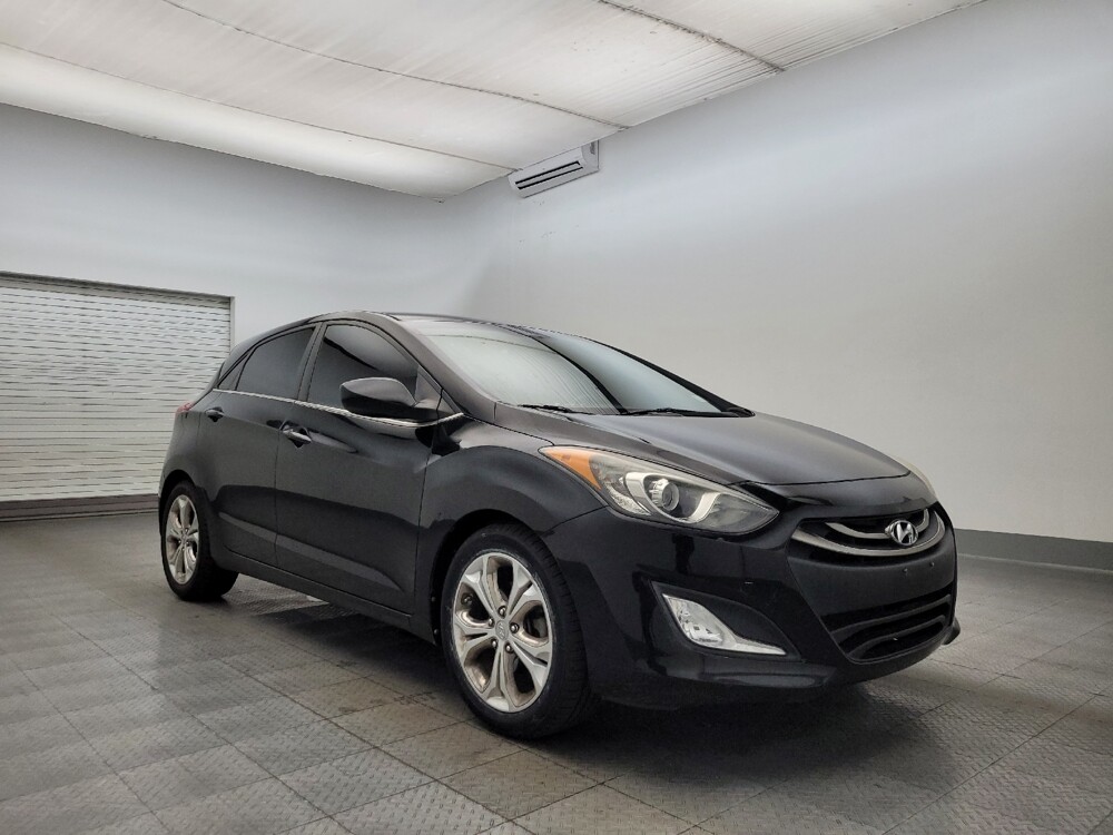 2013 Hyundai Elantra in Glendale, AZ 85301 - 18105489 13