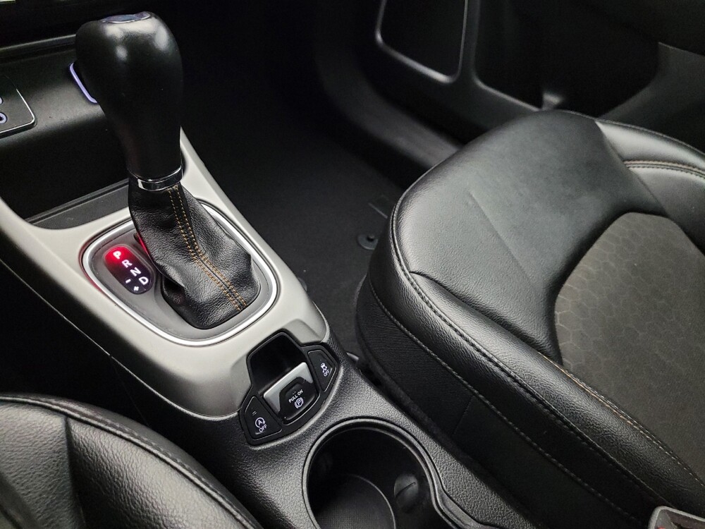 2020 Jeep Compass in Tucson, AZ 85705 - 18105490 26