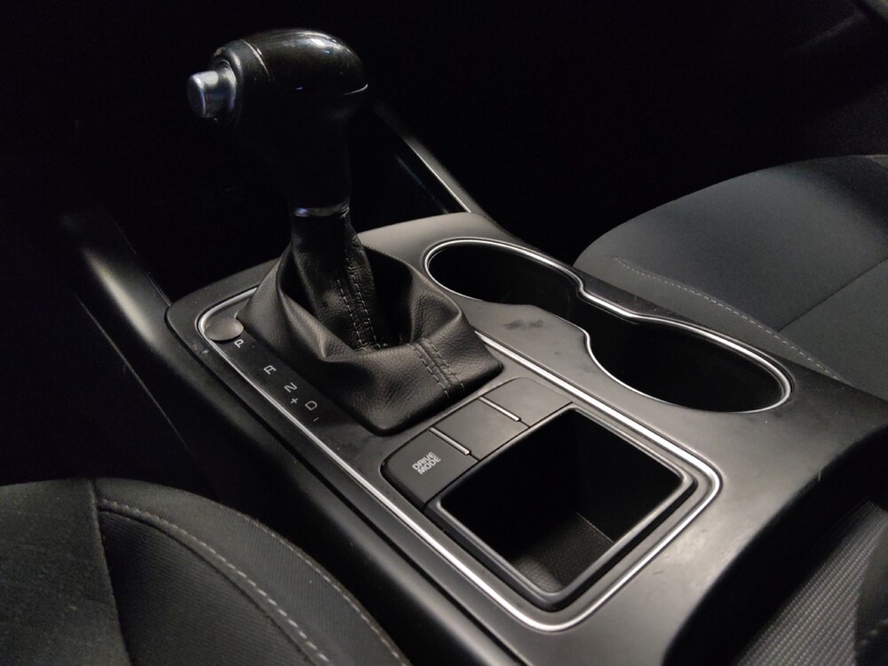 2019 Kia Sorento in Glendale, AZ 85301 - 18105493 26