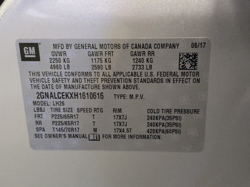 2017 Chevrolet Equinox in Phoenix, AZ 85022 - 18105496 33