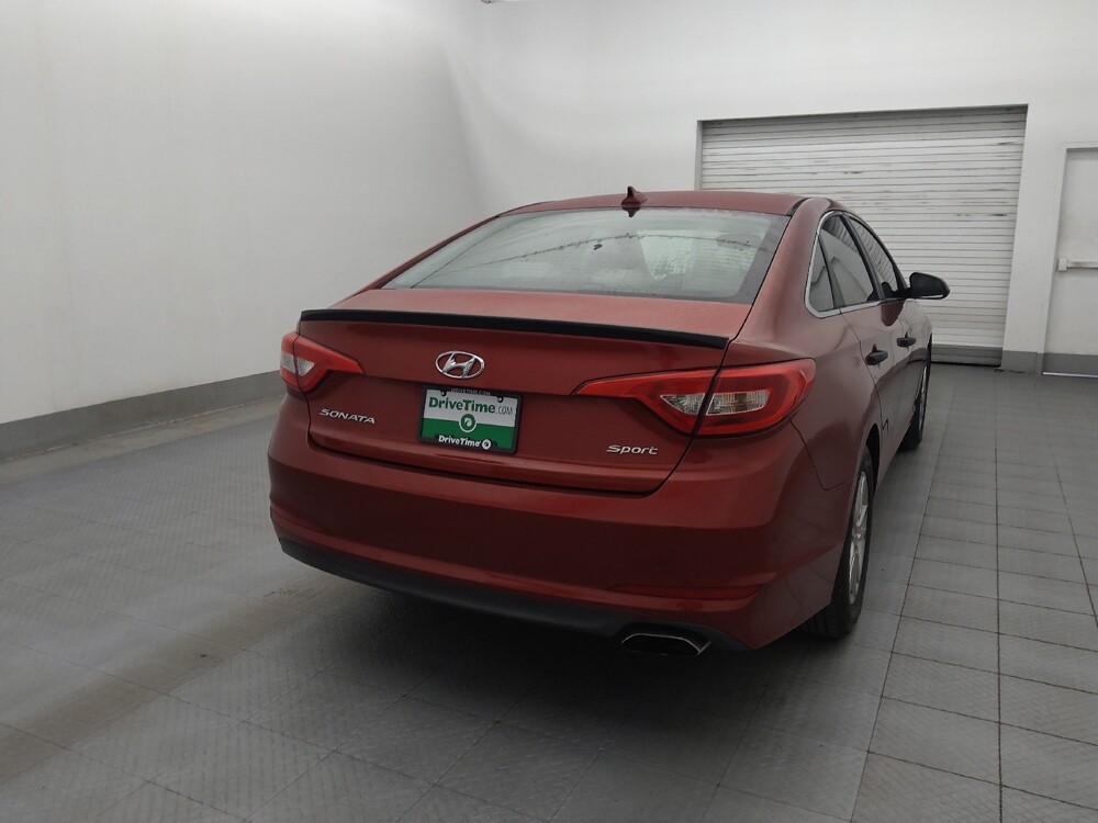 2016 Hyundai Sonata in Lakeland, FL 33815 - 18105500 7