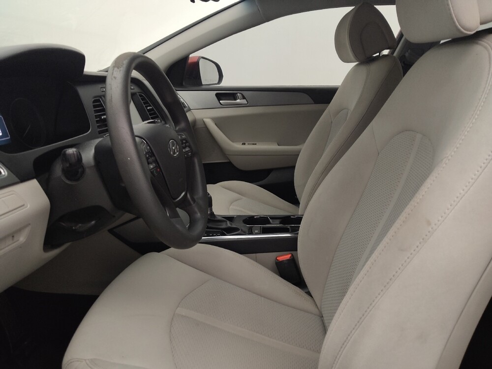 2016 Hyundai Sonata in Lakeland, FL 33815 - 18105500 17