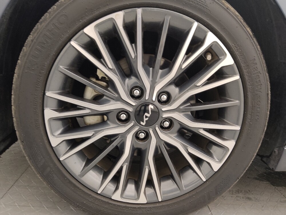 2024 Kia Forte in Tampa, FL 33612 - 18105502 31