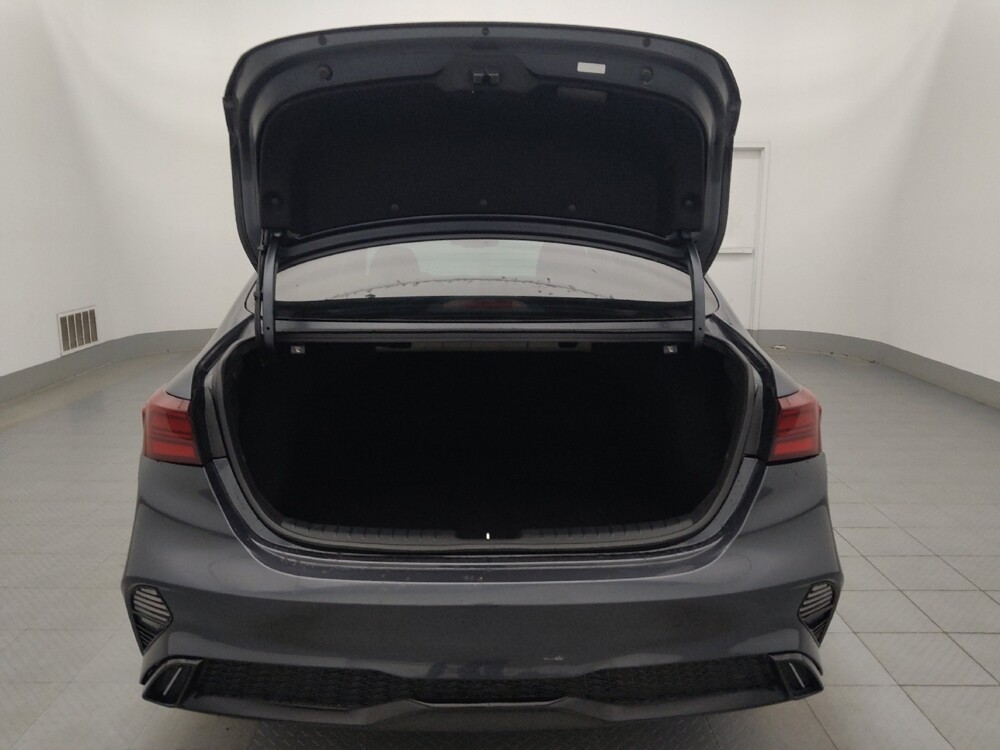 2024 Kia Forte in Tampa, FL 33612 - 18105502 29