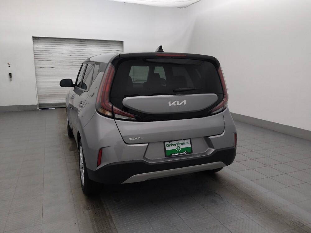 2023 Kia Soul in Tampa, FL 33619 - 18105503 6