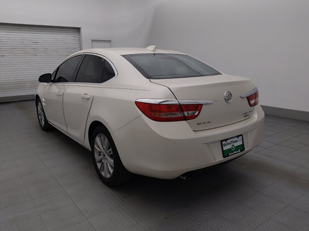 2016 Buick Verano in Tampa, FL 33612 - 18105506 5