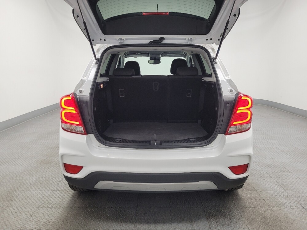 2020 Chevrolet Trax in Las Vegas, NV 89104 - 18105512 29