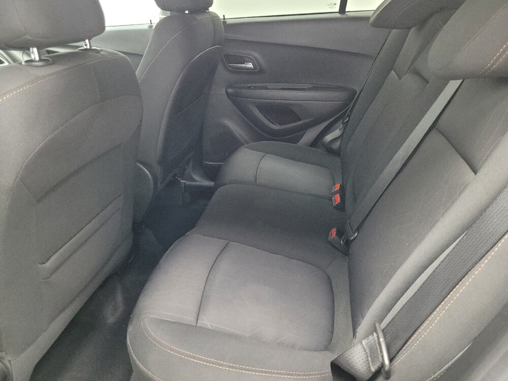 2020 Chevrolet Trax in Las Vegas, NV 89104 - 18105512 18