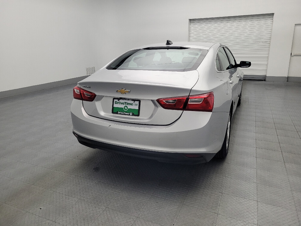 2019 Chevrolet Malibu in Conway, SC 29526 - 18105514 7