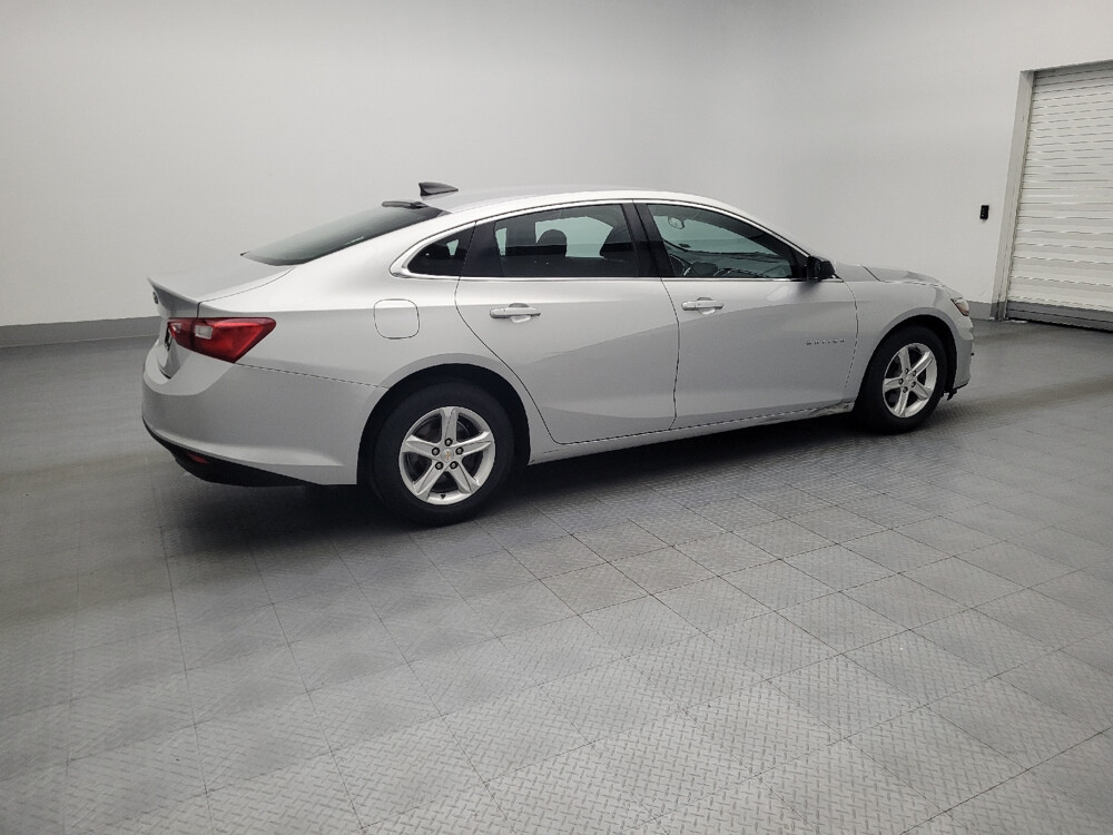 2019 Chevrolet Malibu in Conway, SC 29526 - 18105514 10