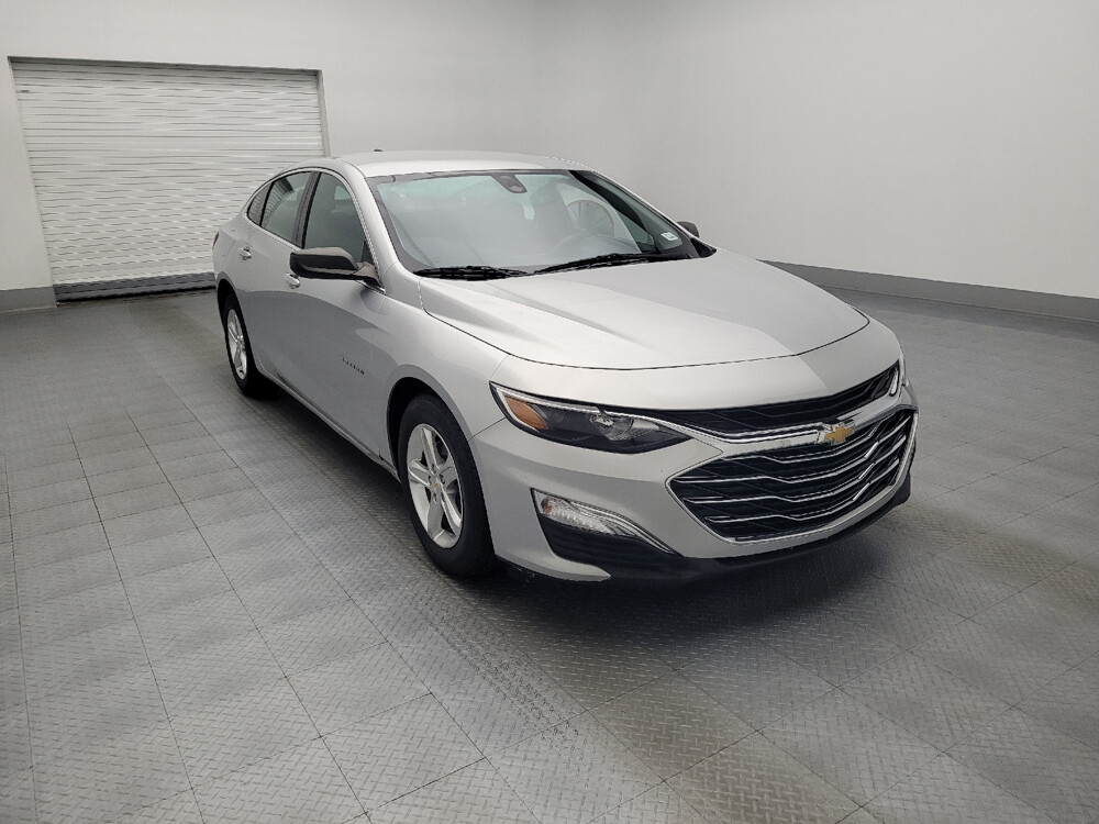 2019 Chevrolet Malibu in Conway, SC 29526 - 18105514 13